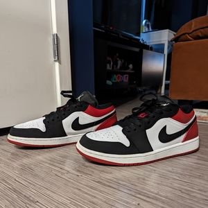 Jordan 1 Low Black Toe